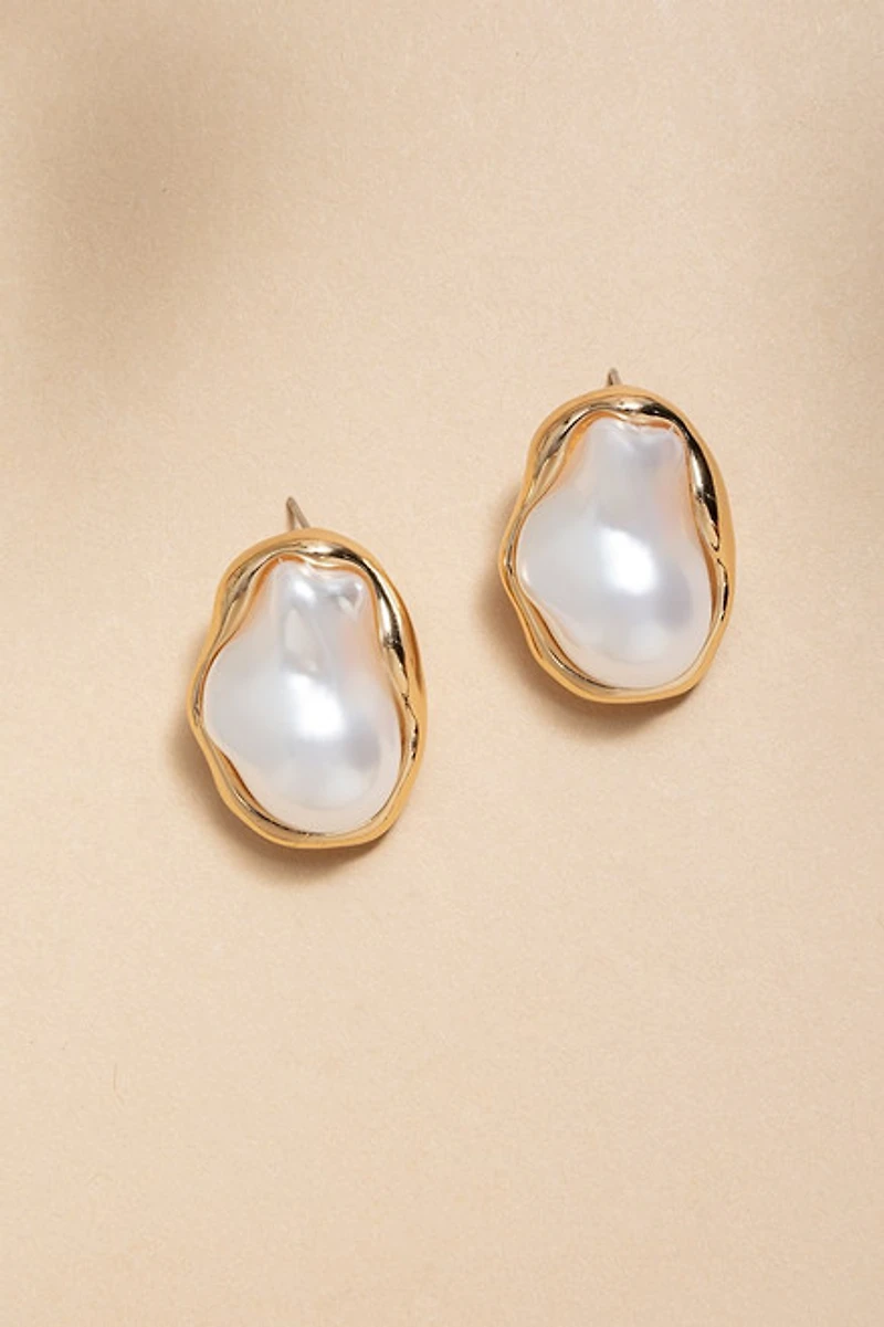 Kasey Organic Pearl Stud Earrings