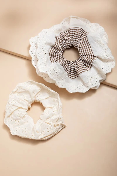Janis Eyelet Scrunchie Set