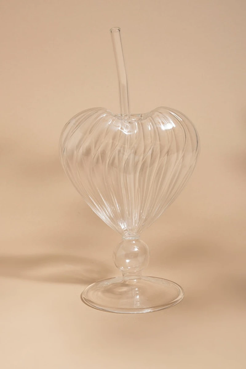 Ribbed Heart Sipper Glass