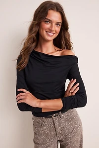 Lilly One Shoulder Long Sleeve Top