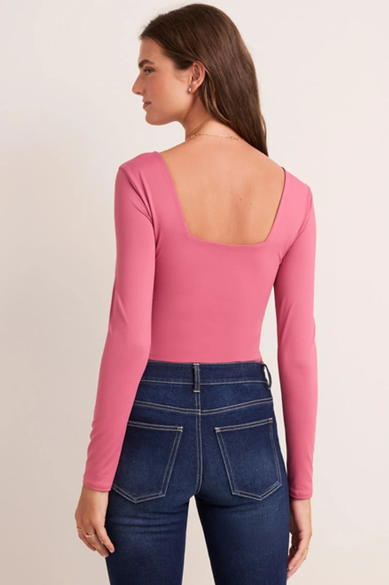 yummi by francesca's Long Sleeve Rose Bodysuit