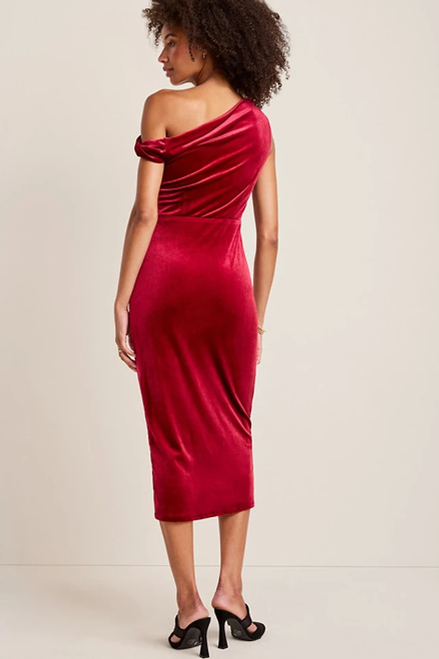 Francesca's Blair Off the Shoulder Velvet Midi Dress at MarketFair