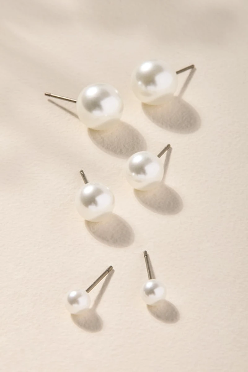 Britney Pearl Stud Earring Set
