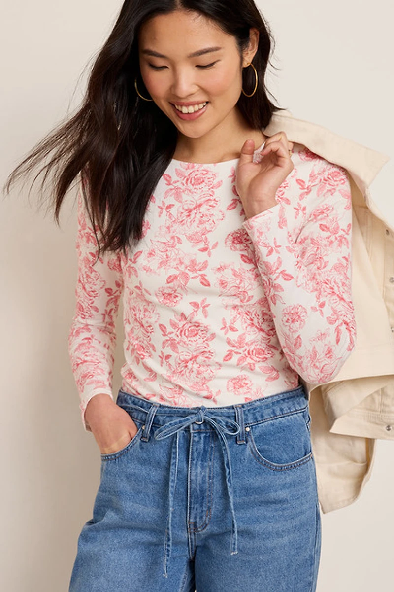 yummi by francesca's Toil Print Long Sleeve Tee