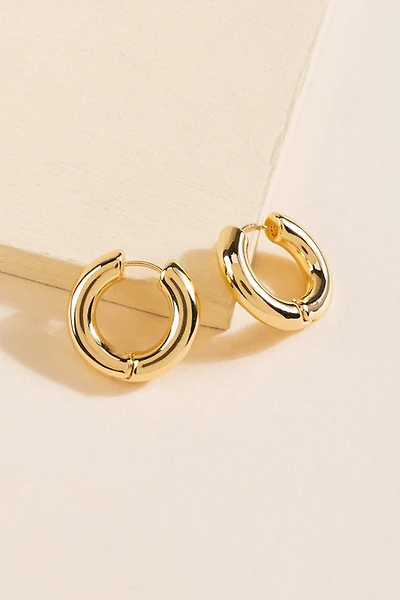 Alysse Chunky Huggie Earrings
