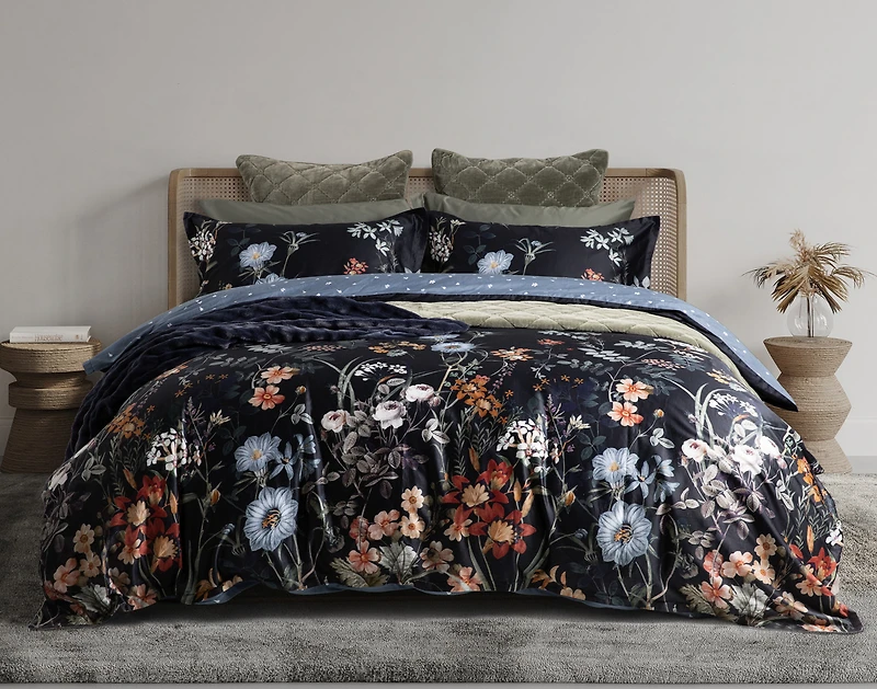 Sarita Duvet Cover
