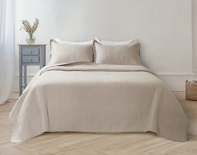 Mica Quilt Set