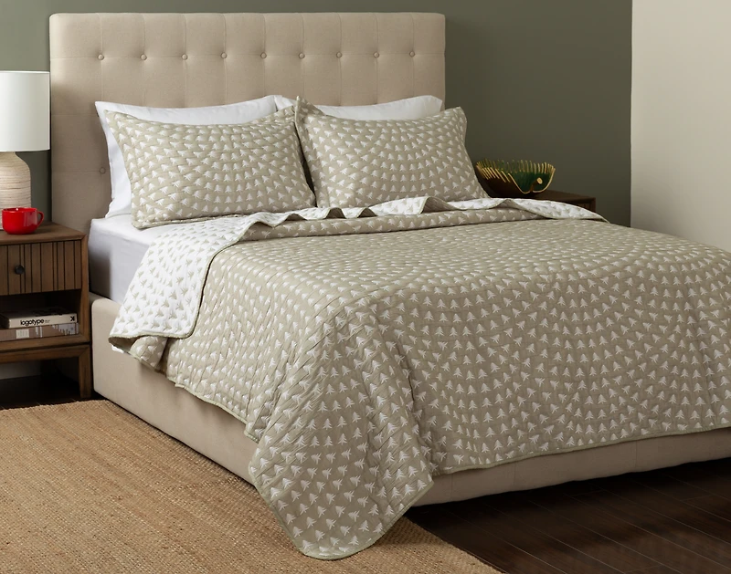 Forest Frost Cotton Blend Coverlet Set, Scenic, Green,