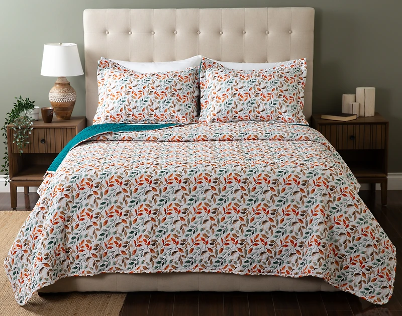 Autumn Drift Recycled Polyester Coverlet Set, Botanical, White,