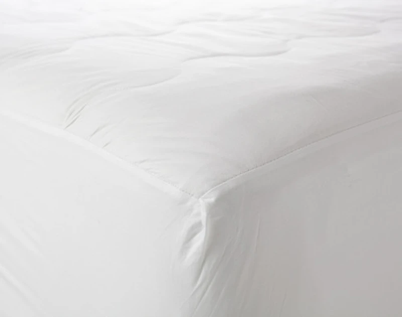 Silk Filled Mattress Protector, White,