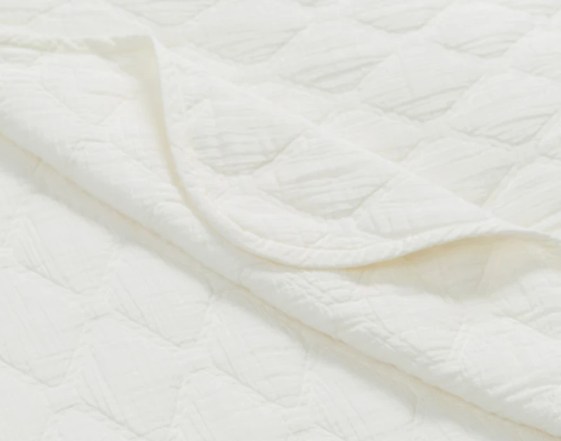 Cavell Quilt Set, Geometric, White, Super King