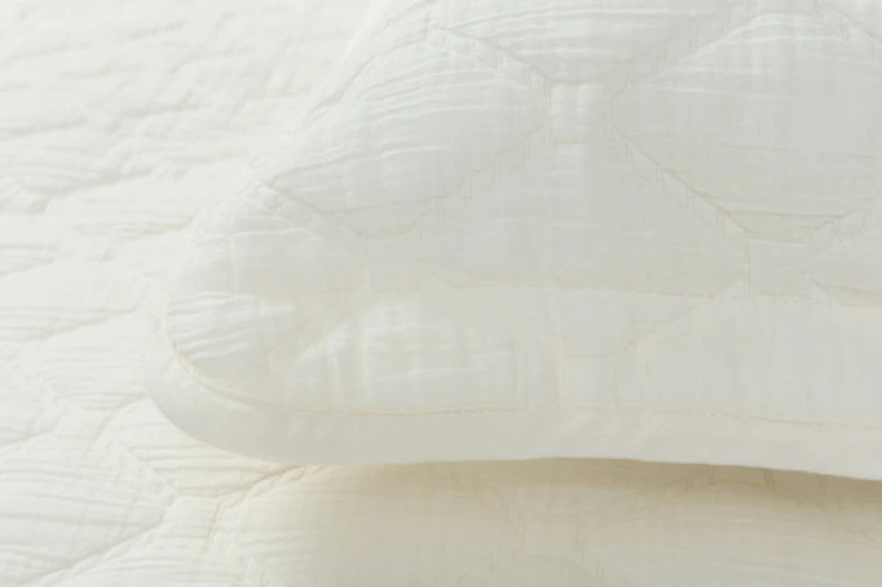 Cavell Quilt Set, Geometric, White, Super King