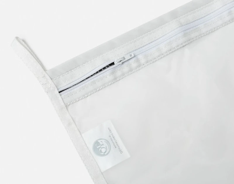 Mighty Mesh Laundry Bag, Medium