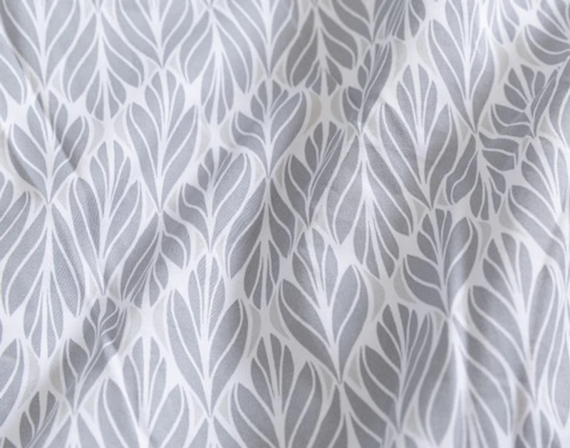Tamarak Duvet Cover, Bamboo Cotton, Botanical, Purple,