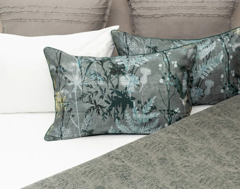 Thistledown Pillow Sham, Botanical, Green,