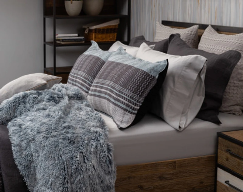 Vilanova Duvet Cover, Cotton, Geometric, Blue, Queen