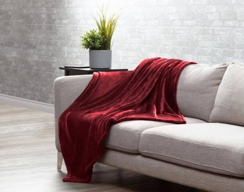 Velvet Plush Throw - Merlot