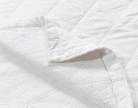 Shelby White Quilt Set, Geometric,
