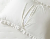 Alessia White Quilt Set,