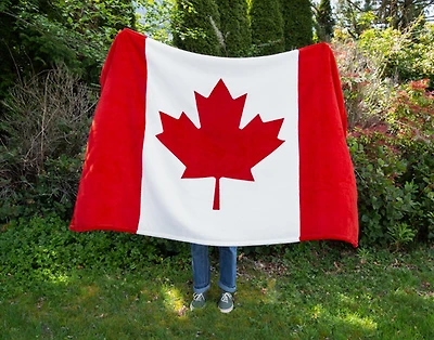 Canada Flag Fleece Throw, Scenic, White