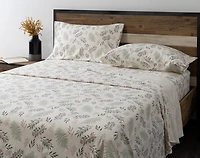 Organic Cotton Flannel Sheet Set - Festive Foliage