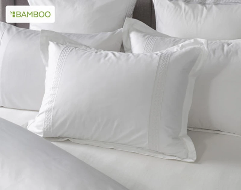 Monroe White Pillow Sham, Geometric,