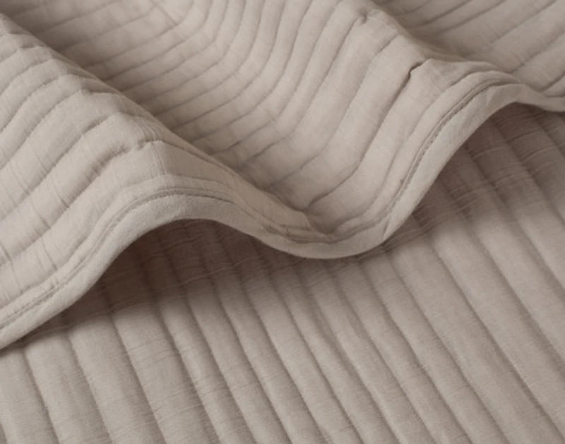 Mica Quilt Set, Geometric, Beige, Queen
