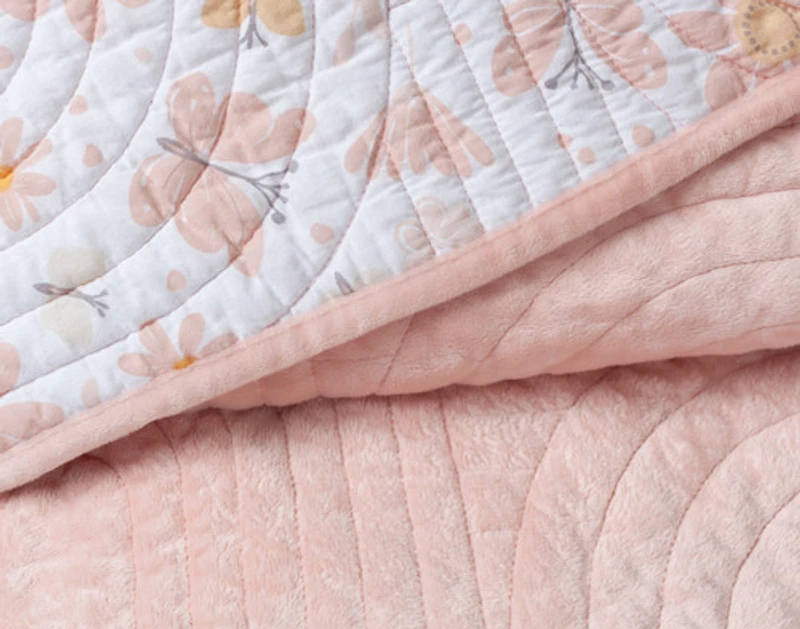 Rainbows Velvet Quilt Set, Geometric, Pink,