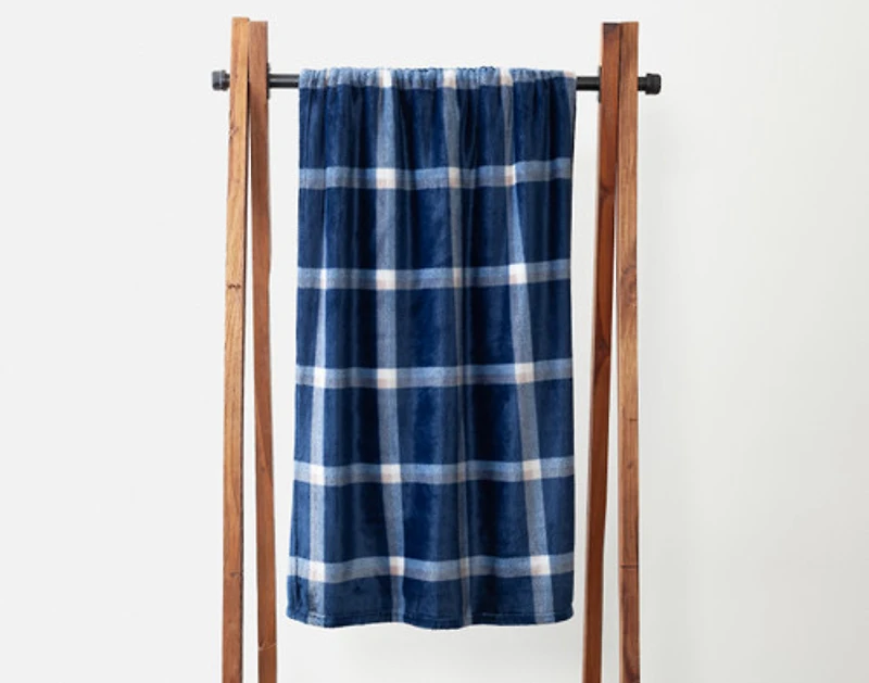Plaid Fleece Throw