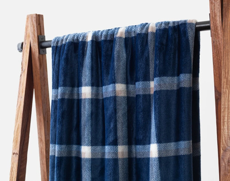 Plaid Fleece Throw