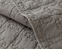 Bear Crossing Quilt Set, Geometric, Grey,
