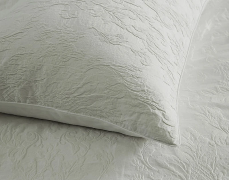 Cortado Cotton Matelassé Duvet Cover