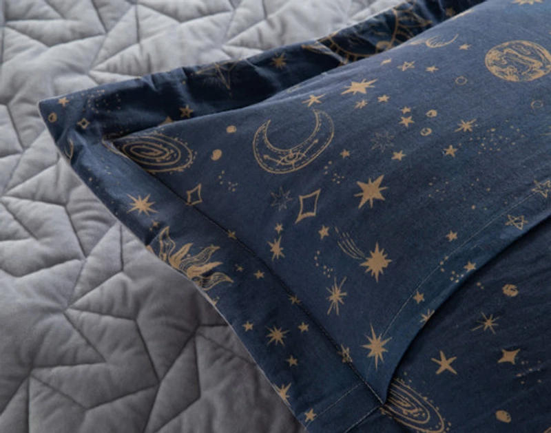 Stars Velvet Quilt Set, Geometric, Grey,