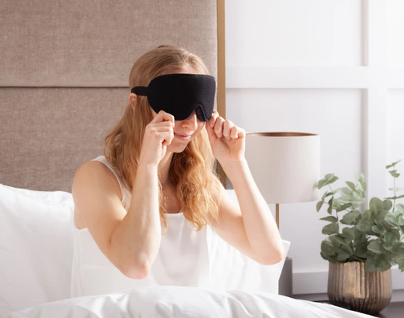 Total Eclipse Blackout Sleep Mask Set