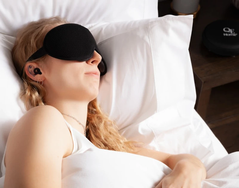 Total Eclipse Blackout Sleep Mask Set