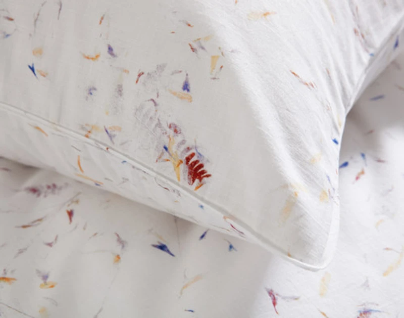 Memories Pillow Sham, Floral, White,