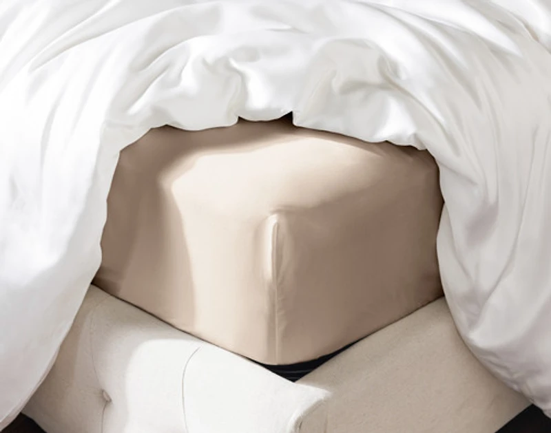 Silk Blend Fitted Sheet
