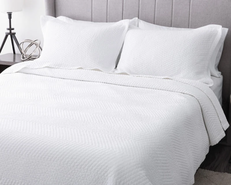 Hermosa Cotton Quilt Set