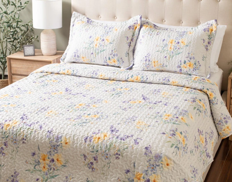 Clara Recycled Polyester Coverlet Set, Floral, White,