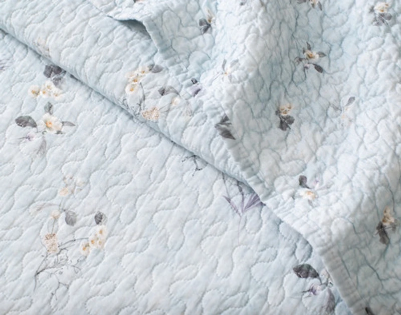Adeline Cotton Quilt Set, Floral, Blue,