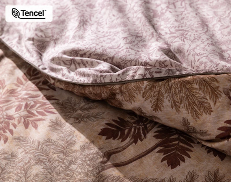 Henna Leaf Duvet Cover, TENCEL Lyocell, Botanical, Red,