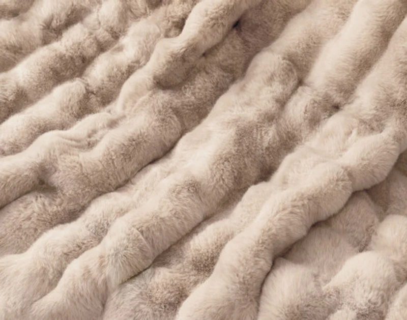 Bubble Faux Fur Throw