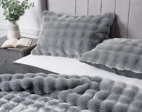 Bubble Faux Fur Comforter Set