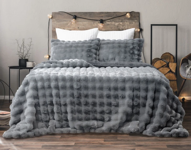 Bubble Faux Fur Comforter Set