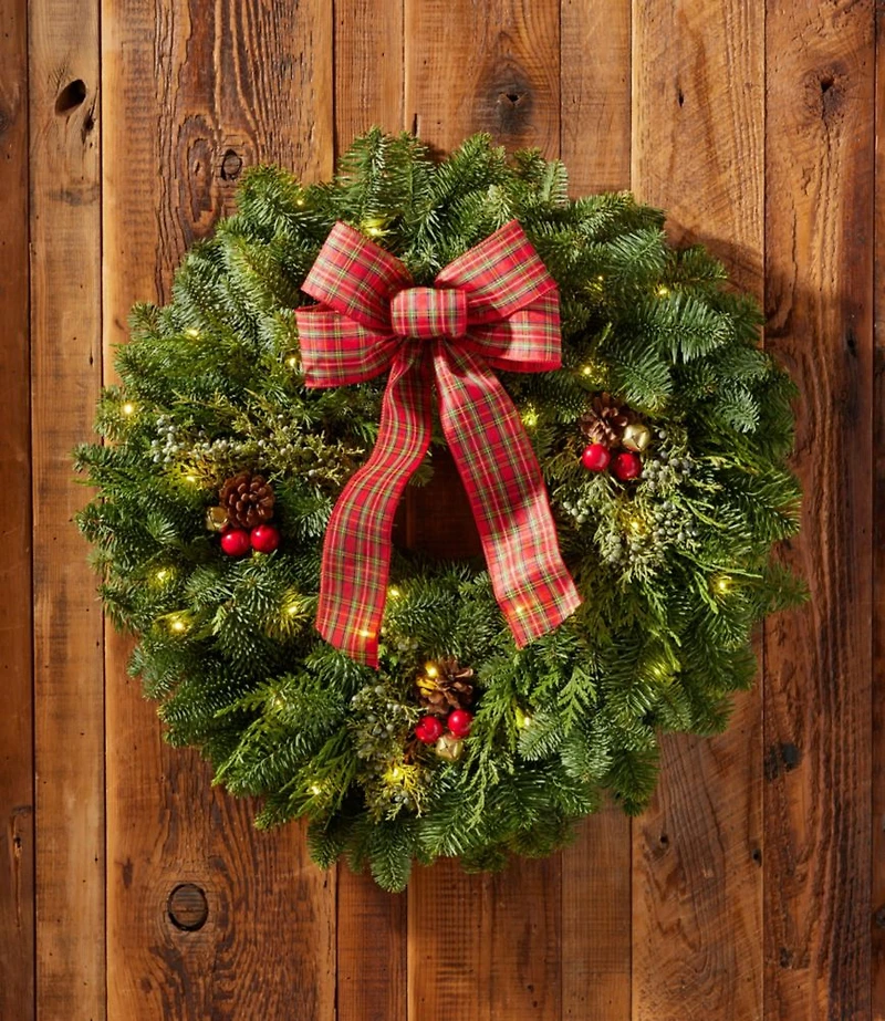Tartan Lighted Wreath, 24"