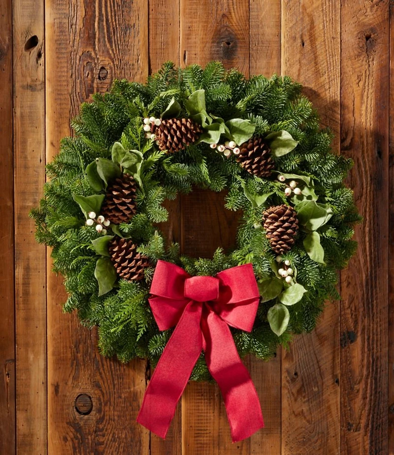 Snow Berry Wreath, 24"