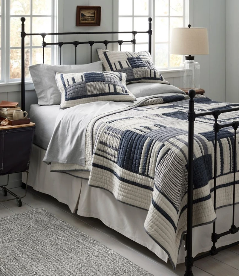 Striped Patchwork Quilt Collection
