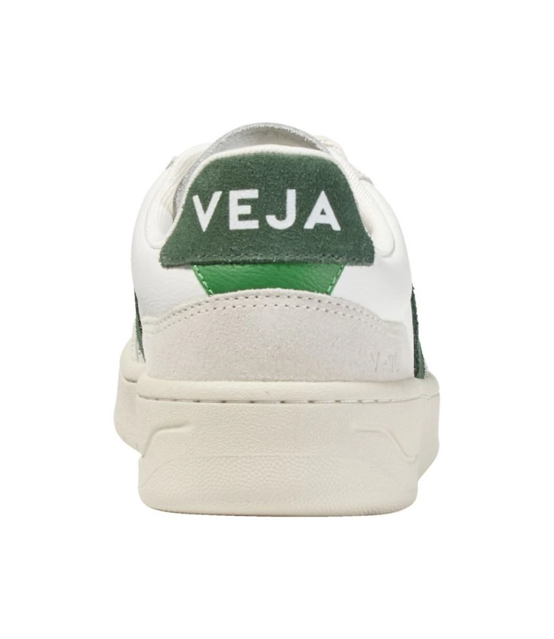 Women's VEJA V-90 Sneakers
