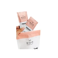 CLEARANCE WOO MORE PLAY Freshies Feminine Wipes