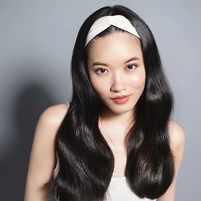 THE HAIR EDIT Lotus Band Soft Pleated Headband - Cream